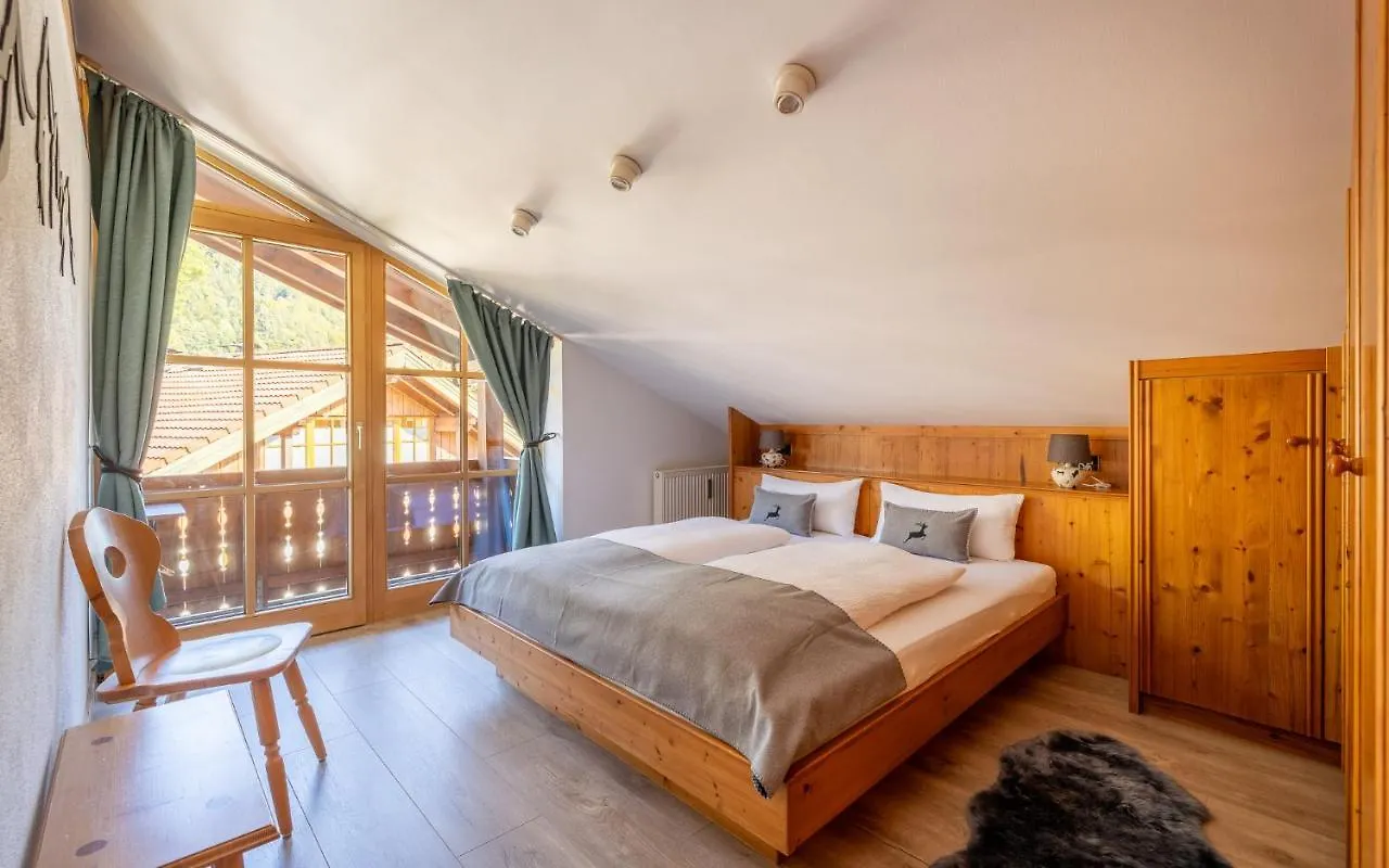 Ferienwohnung Rauschbergblick ルーポルディング アパート