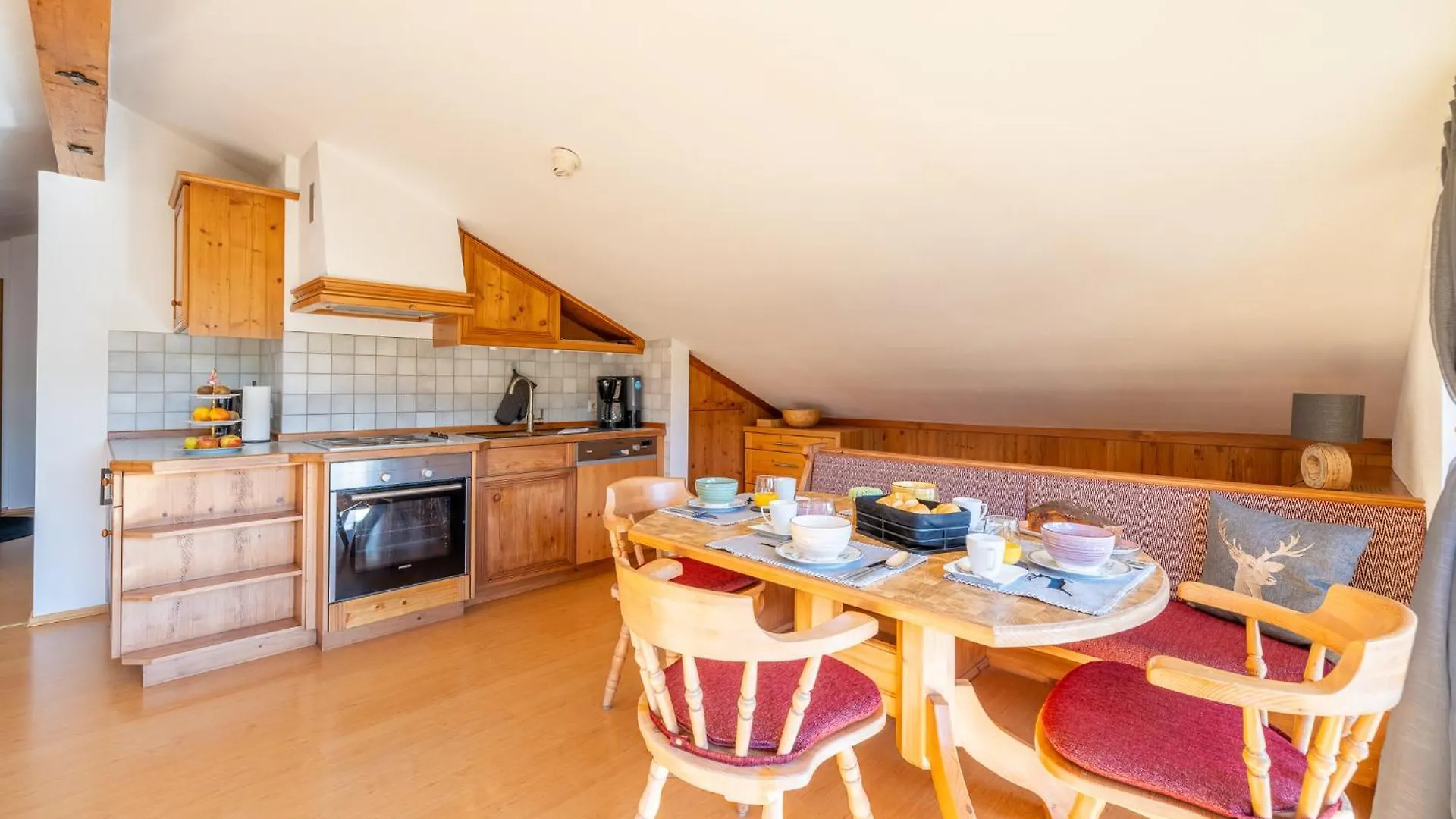 アパート Ferienwohnung Rauschbergblick ルーポルディング ドイツ